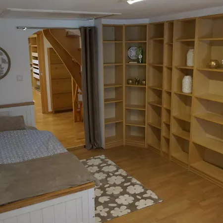 Casa Di Traditionale Im Herzen Von Tradition Trifft Auf Moderne Gemuetlichkeit Auf 138qm Apartmán Bad Aibling
